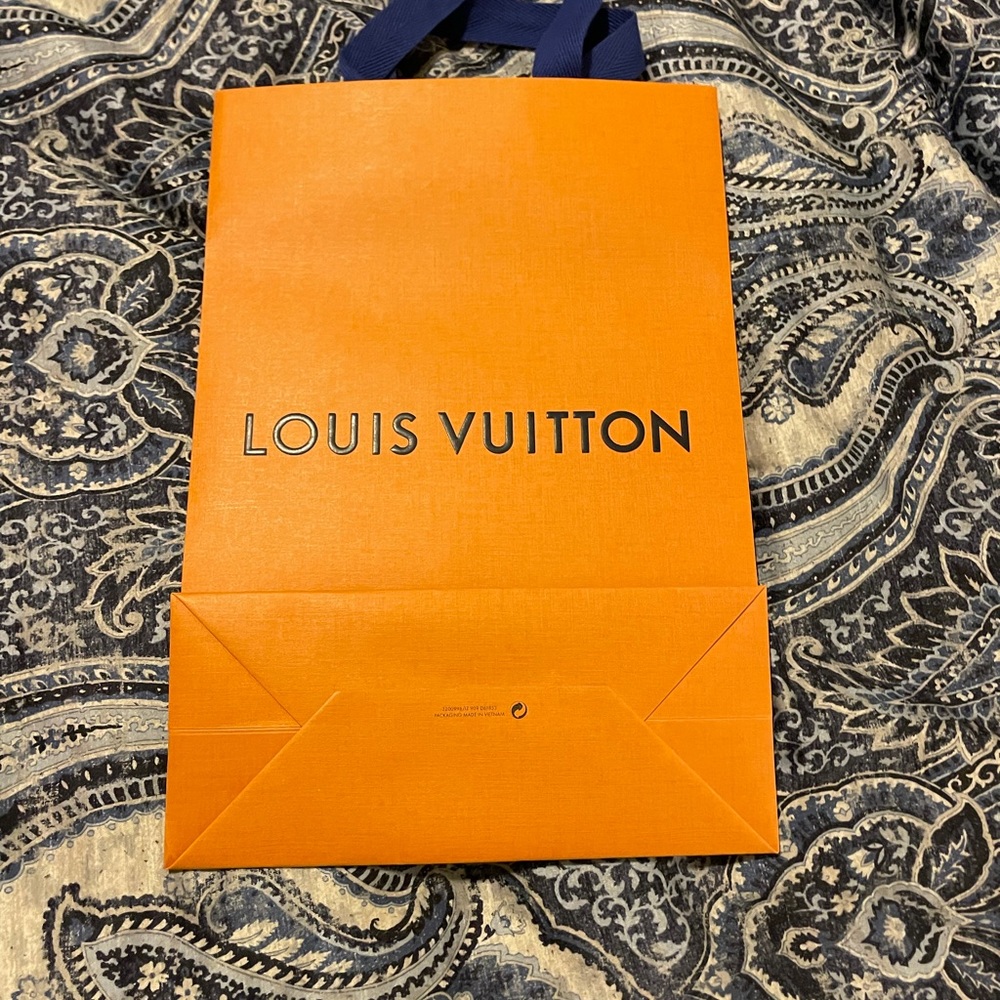 Louis Vuitton Shopping Bag